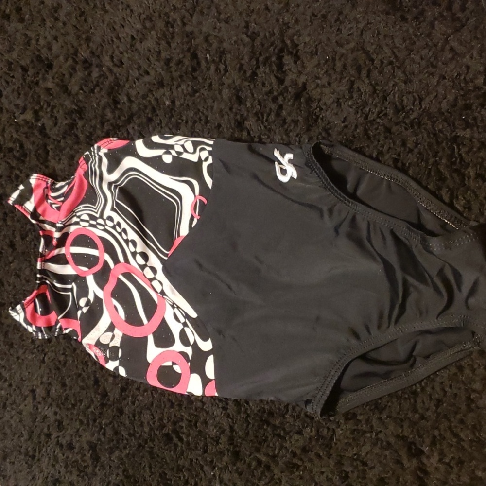 Gk Size CS pink, white and black Leotard